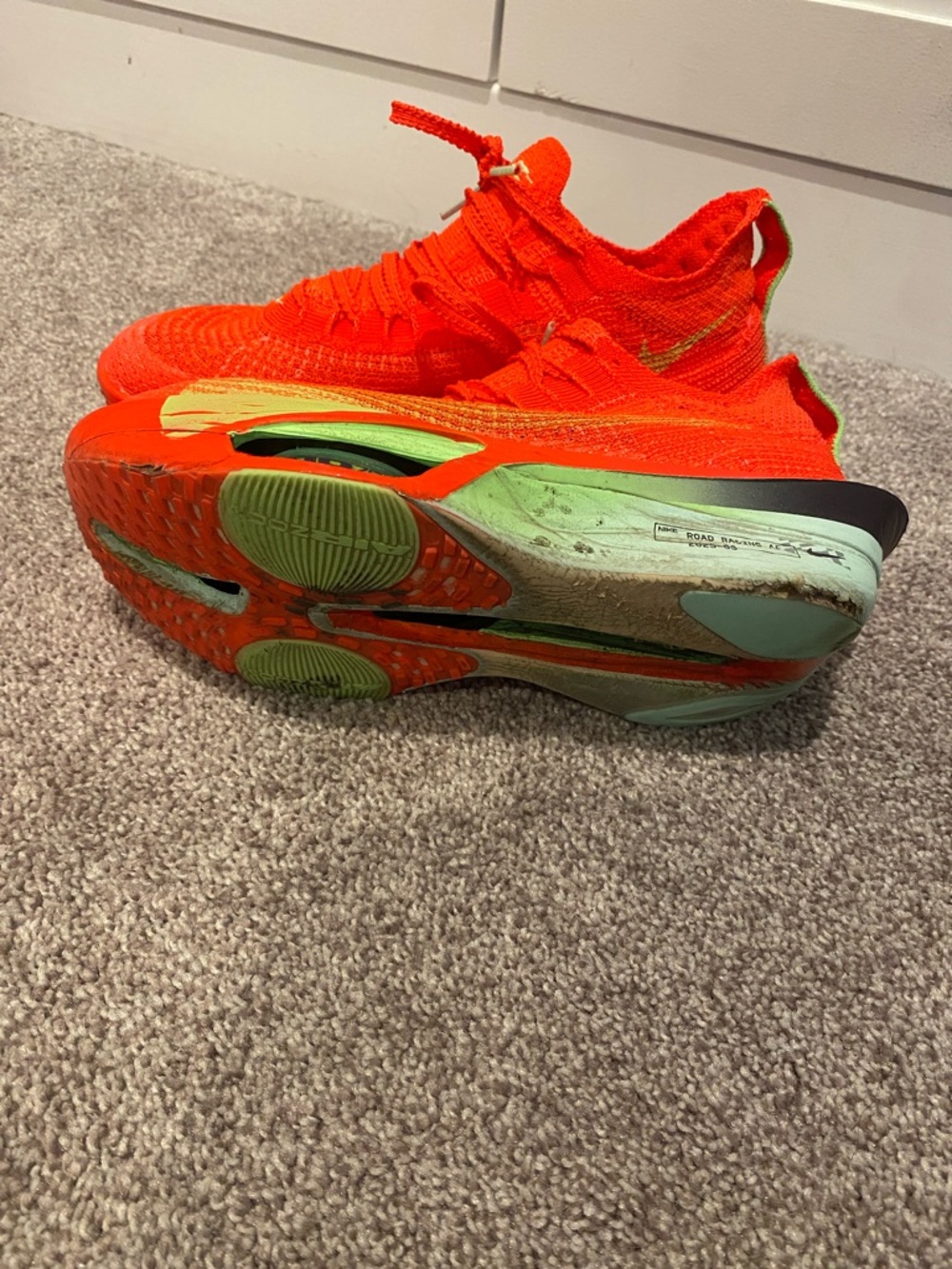 Nike Alphafly 3s - Picture 4 of 5